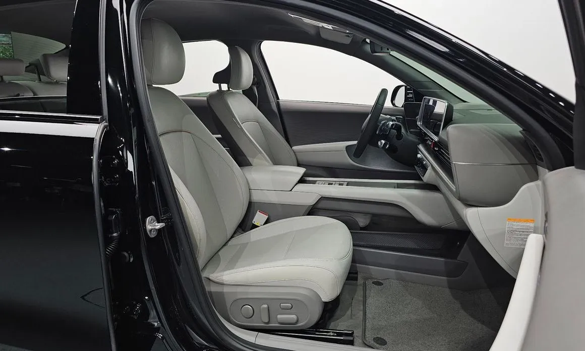 Hyundai Ioniq6 2023 из KR, фото 9
