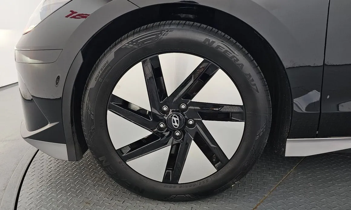 Hyundai Ioniq6 2023 из KR, фото 10
