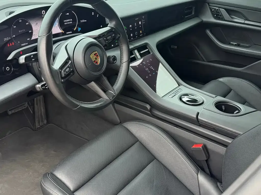 Porsche Taycan 2021 из CN, фото 9