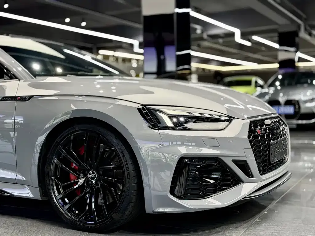 Audi RS 5 2023 из CN, фото 5