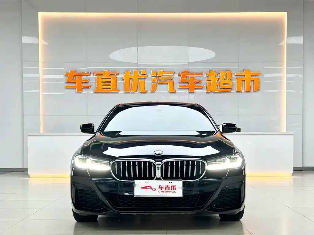 BMW 5 Series — фото 2