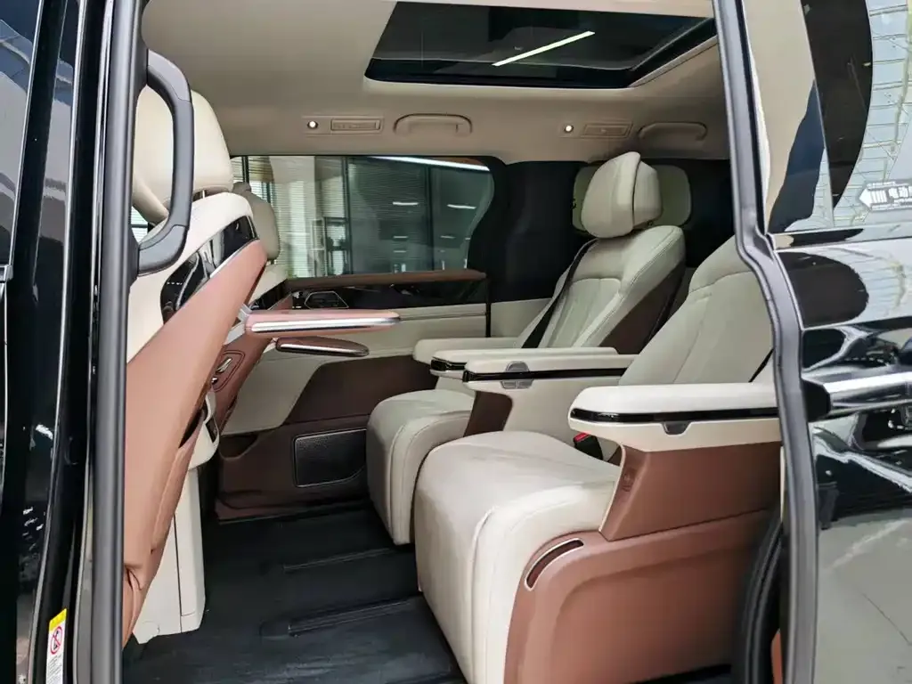 BYD Xia 2025 из CN, фото 10