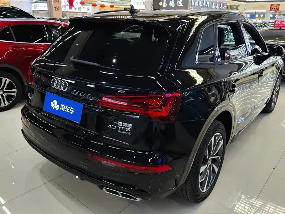 Audi Q5L — фото 3
