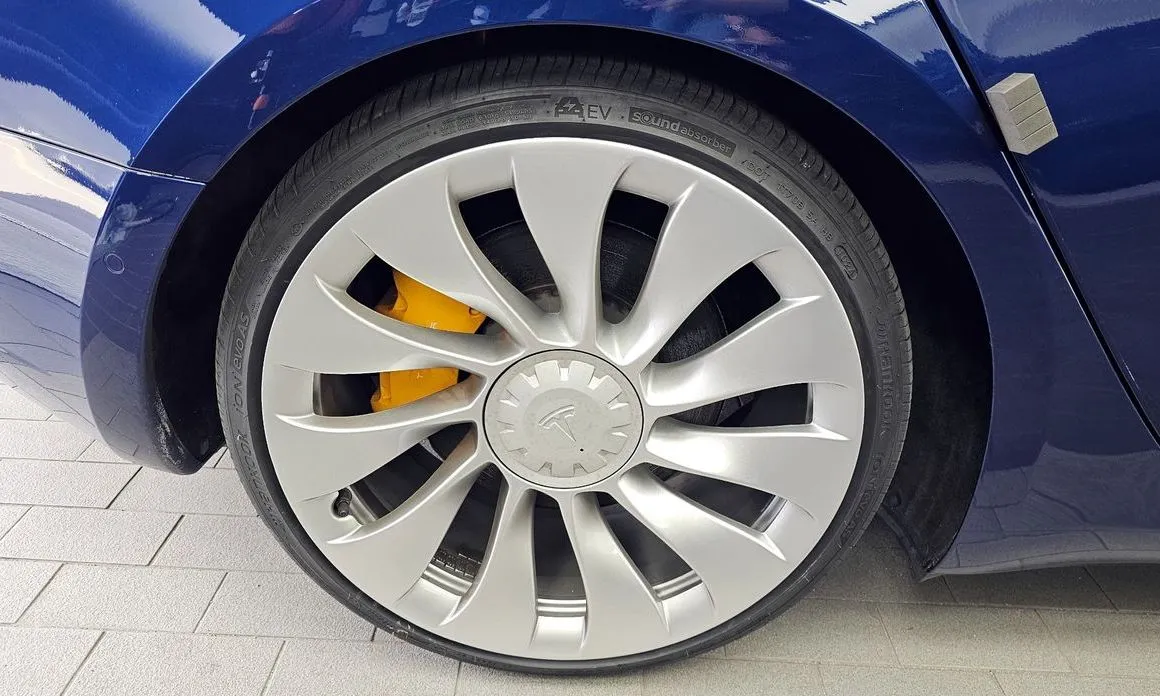 Tesla Model 3 2021 из KR, фото 10