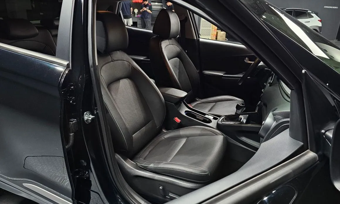 Hyundai Kona 2023 из KR, фото 4