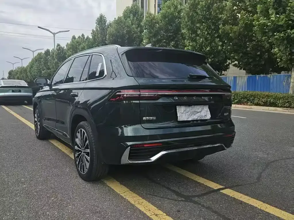 Geely Xingyue L — фото 4