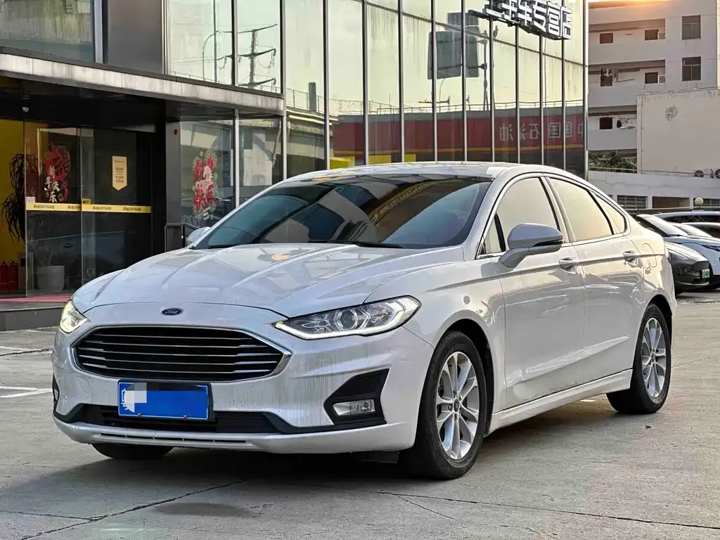 Ford Mondeo 2022 из CN, фото 1