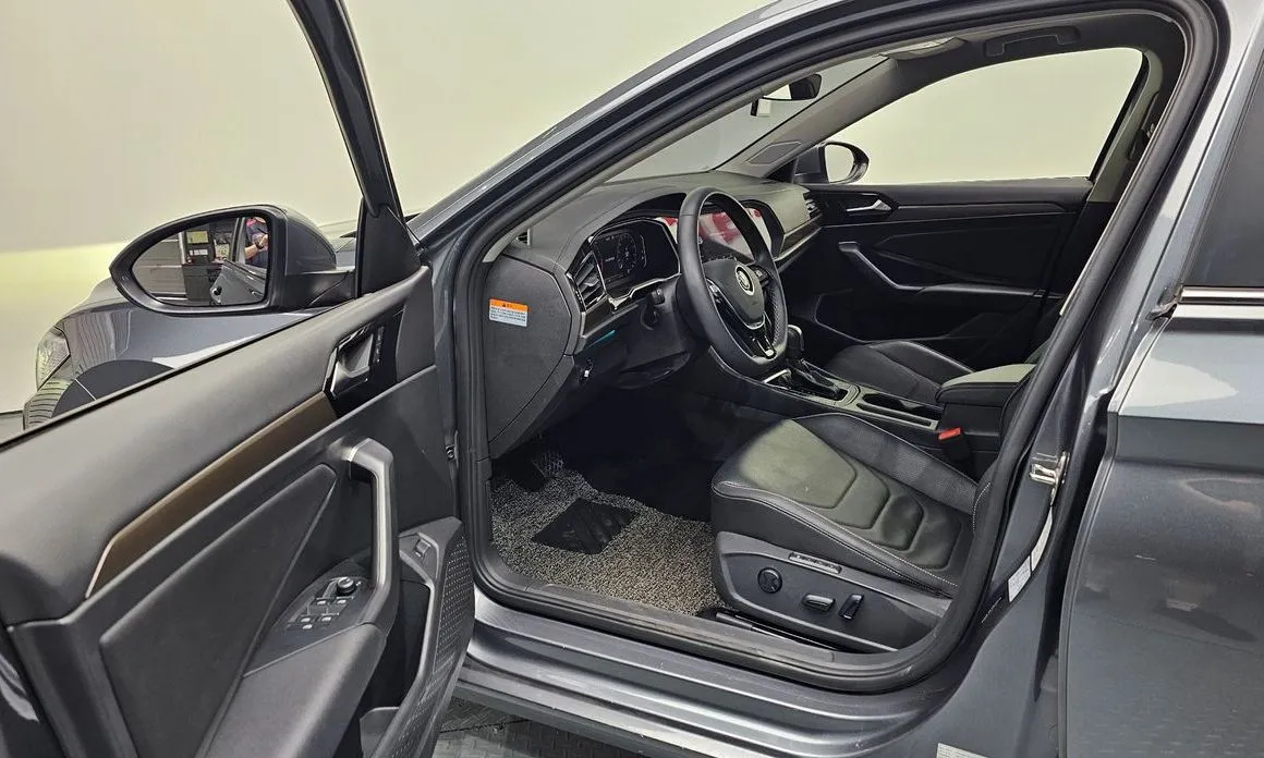 Volkswagen Jetta 2021 из KR, фото 9