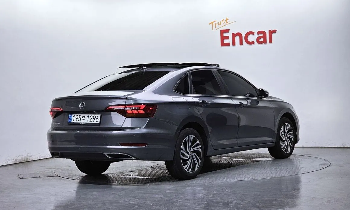 Volkswagen Jetta 2021 из KR, фото 3