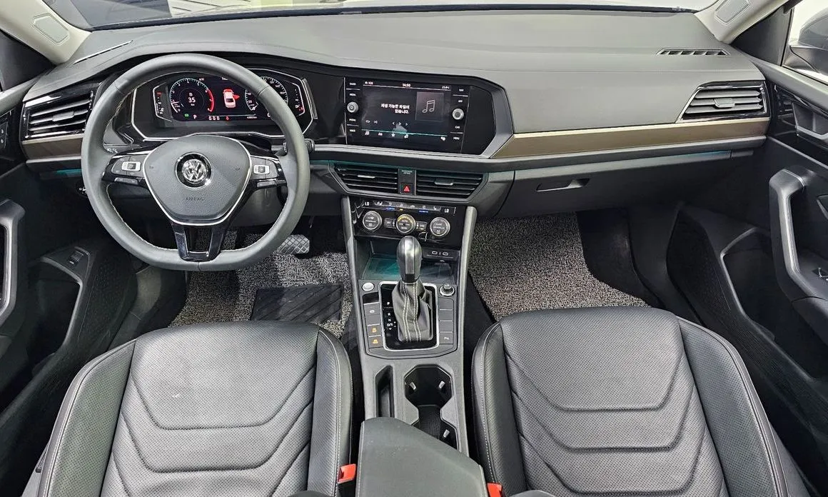 Volkswagen Jetta 2021 из KR, фото 10