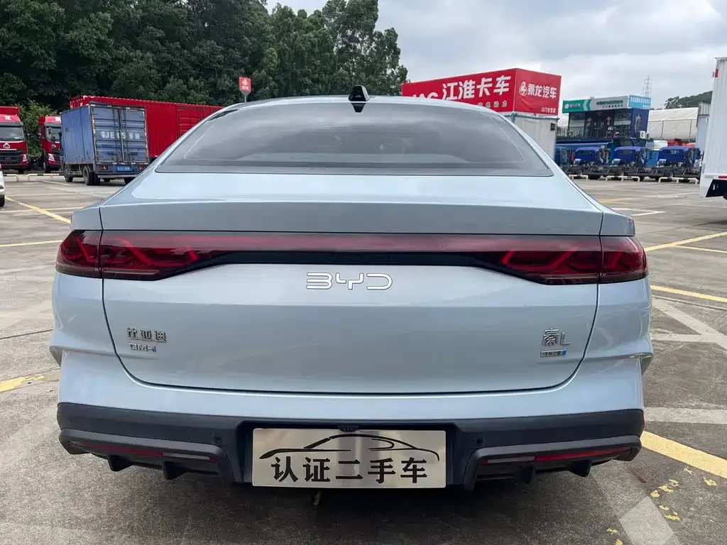 BYD Qin L — фото 7