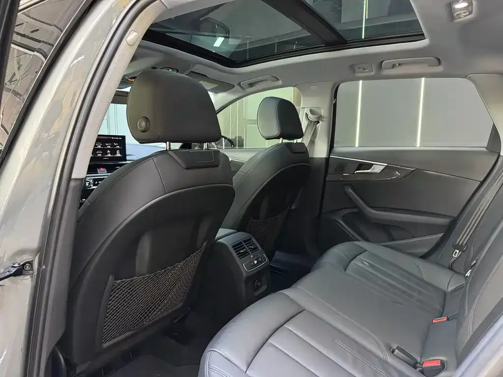 Audi A4 (Import) 2022 из CN, фото 8
