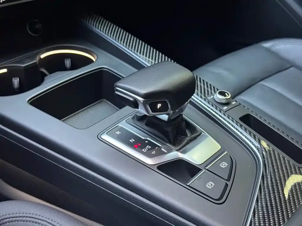 Audi A4 (Import) 2022 из CN, фото 4