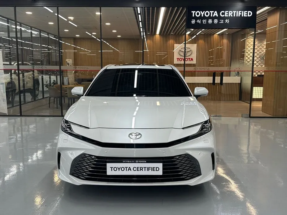 Toyota Camry 2025 из KR, фото 5