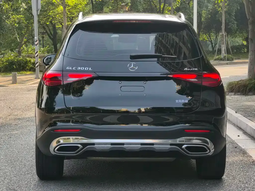 Mercedes-Benz GLC — фото 9