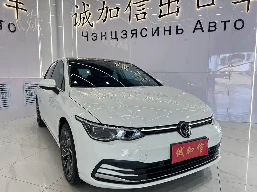 Volkswagen Golf 2023 из CN, фото 6