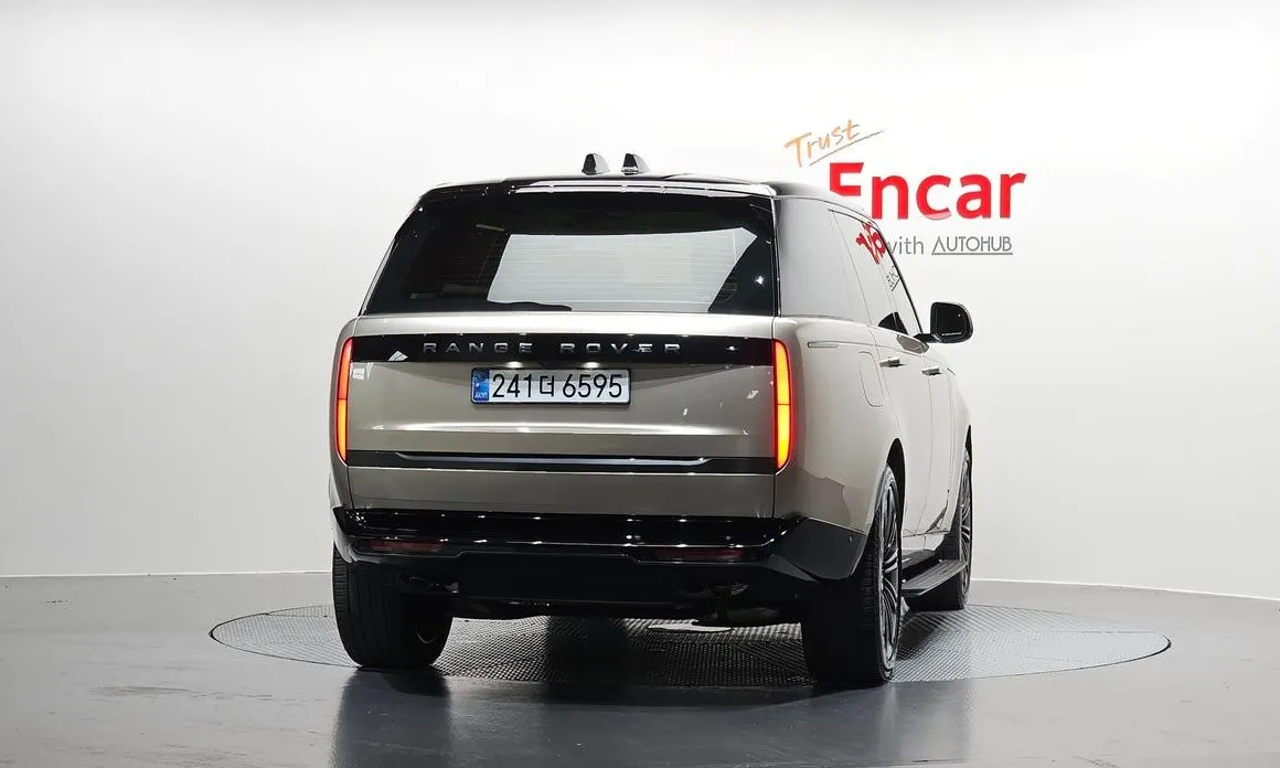 Land Rover Range Rover 2024 из KR, фото 3