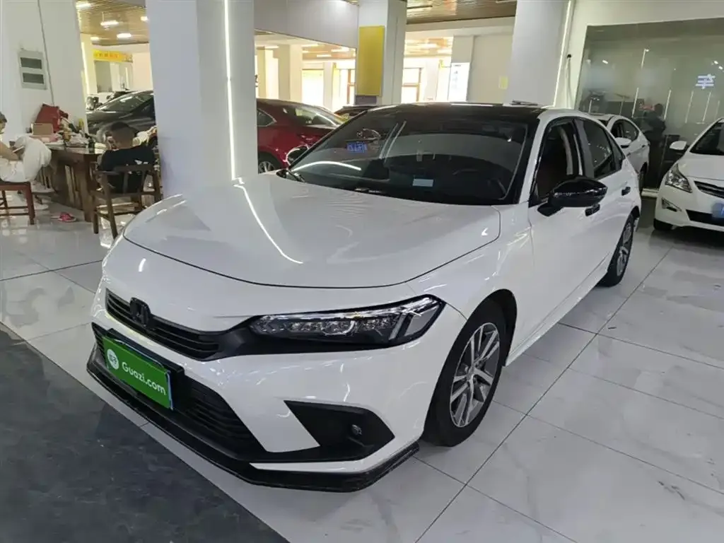 Honda Civic — фото 1