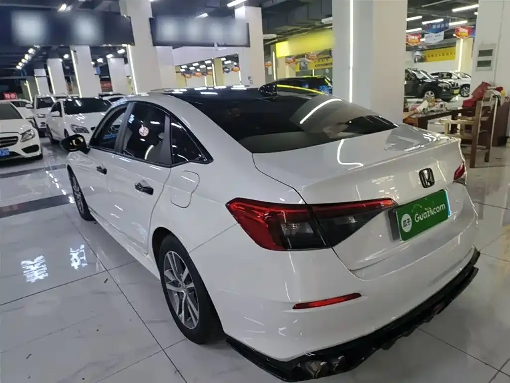 Honda Civic — фото 8
