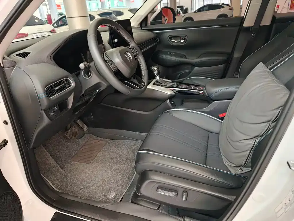 Honda HR-V 2024 из CN, фото 4