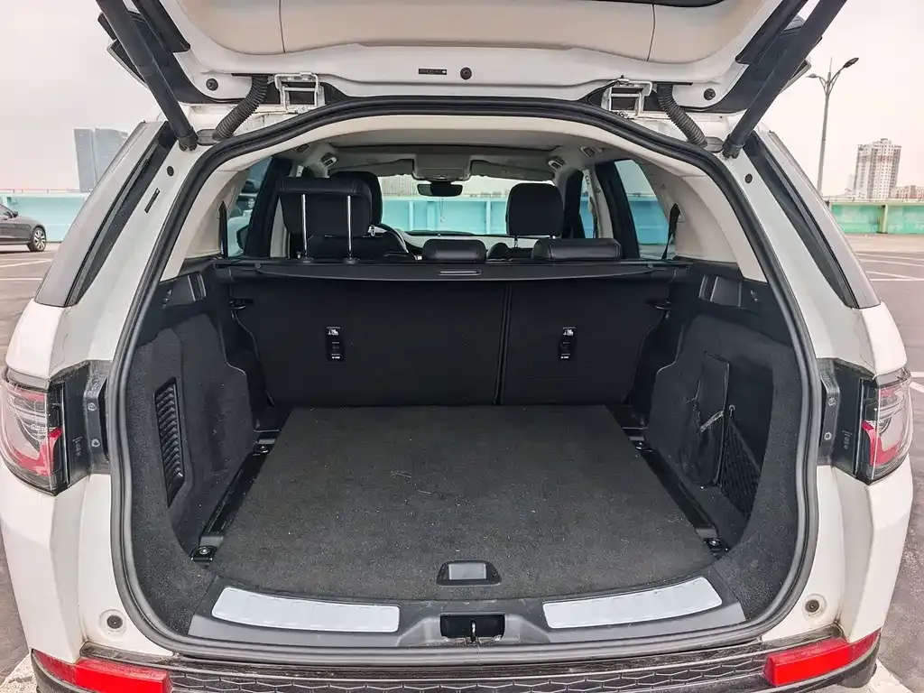 Land Rover Discovery Sport Hybrid 2024 из CN, фото 7