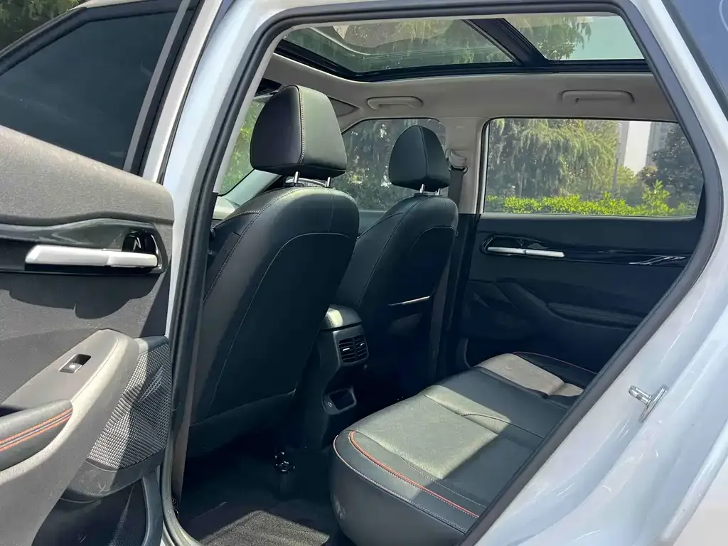 Kia Seltos 2024 из CN, фото 2