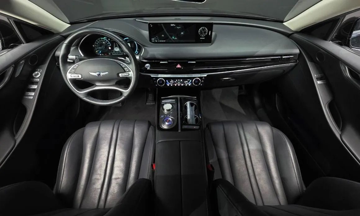 Genesis G80 — фото 10