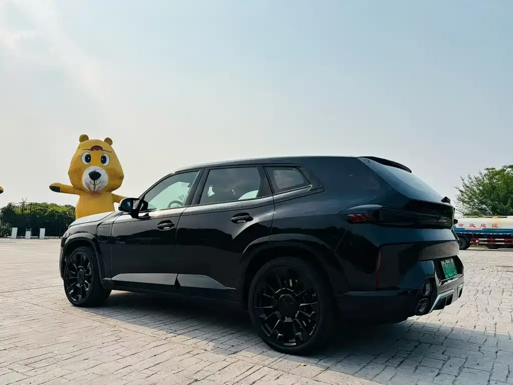 BMW XM 2026 из CN, фото 3