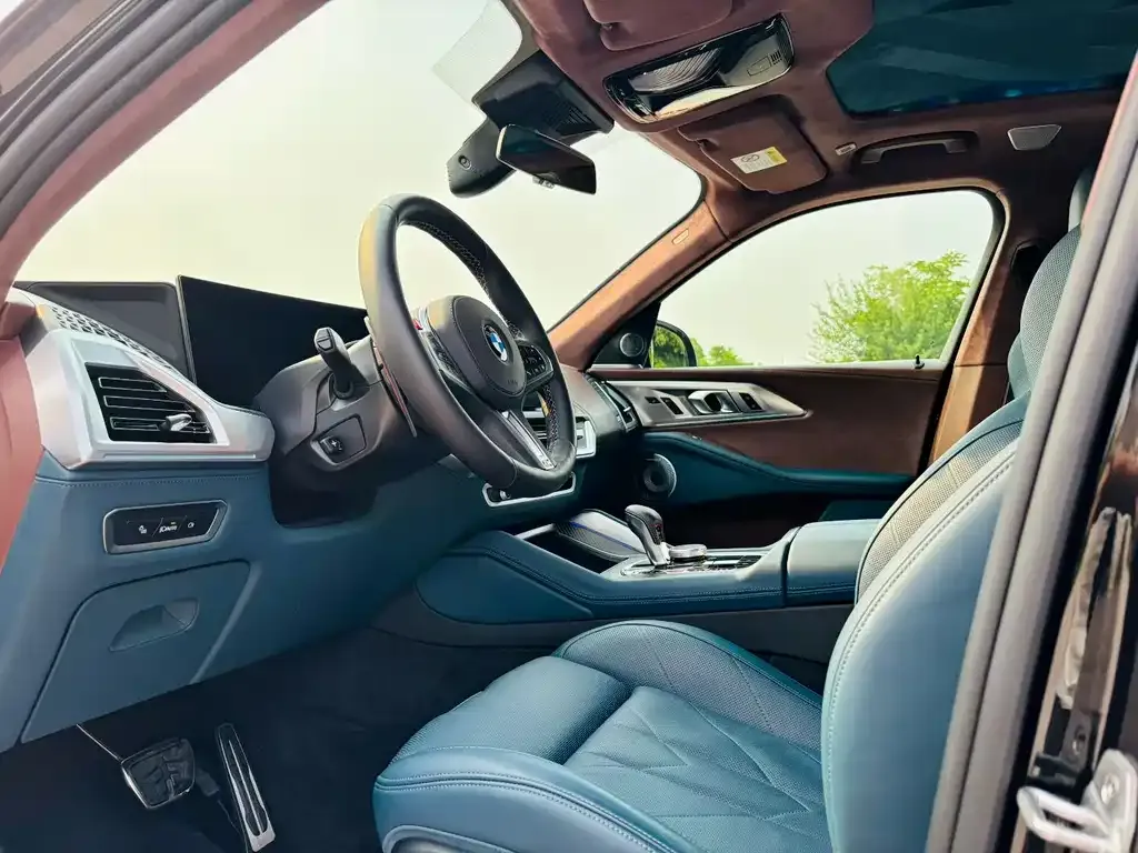 BMW XM 2026 из CN, фото 5
