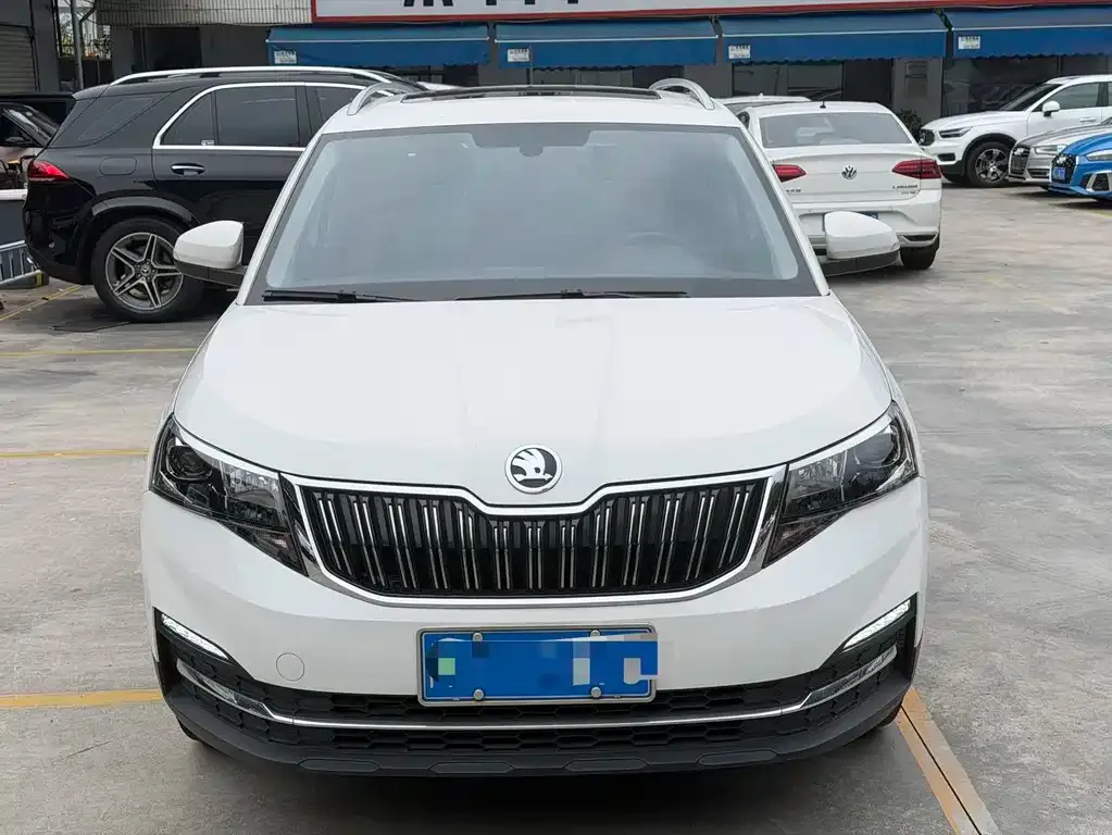 Skoda Kamiq — фото 8