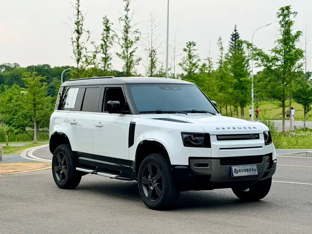 Land Rover Defender — фото 7