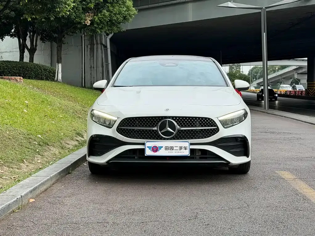 Mercedes-Benz A-Class — фото 7