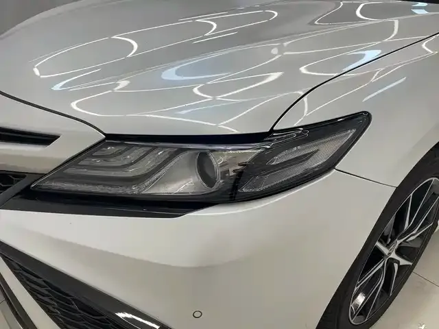 Toyota Camry — фото 4