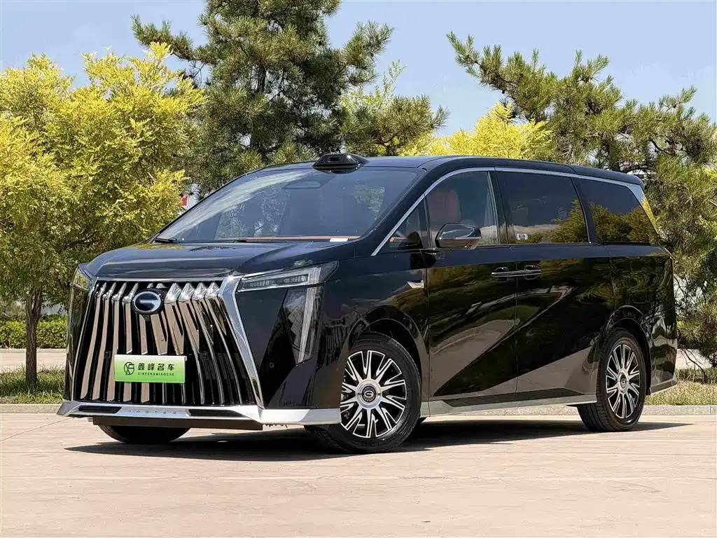 GAC Motor Trumpchi M8 — фото 1