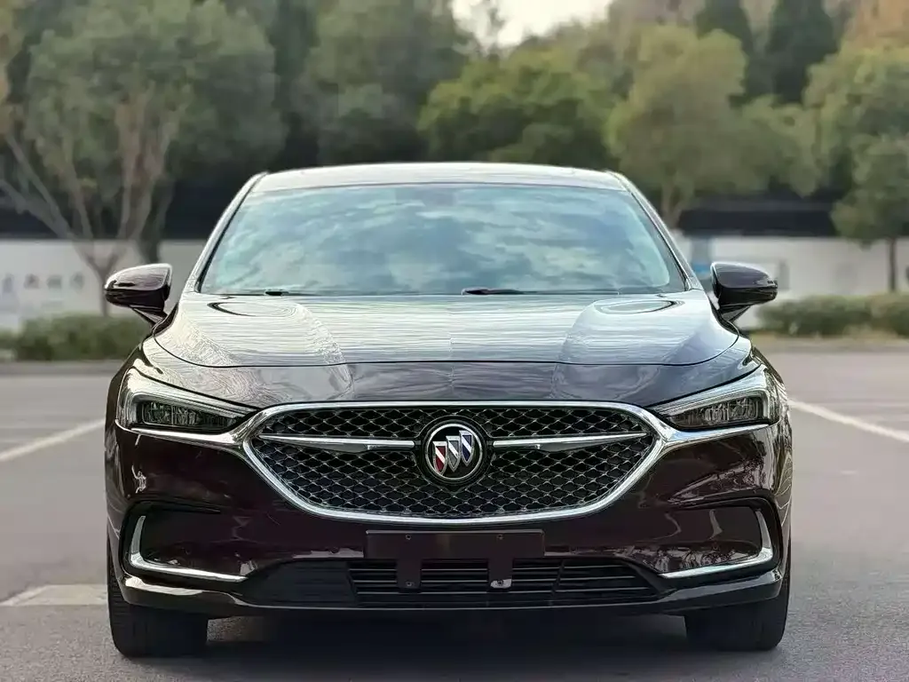 Buick LaCrosse — фото 4