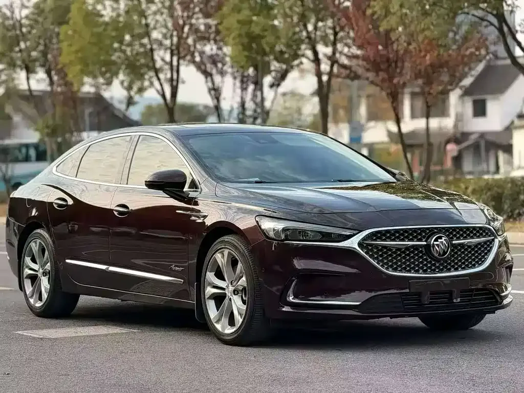 Buick LaCrosse — фото 8