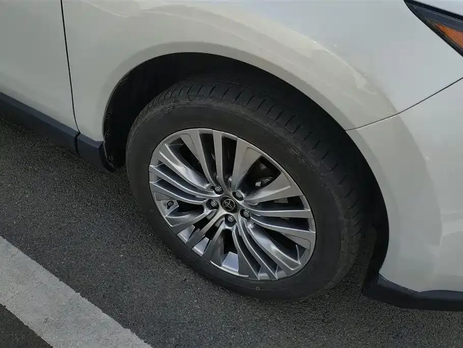Toyota Harrier 2022 из CN, фото 4