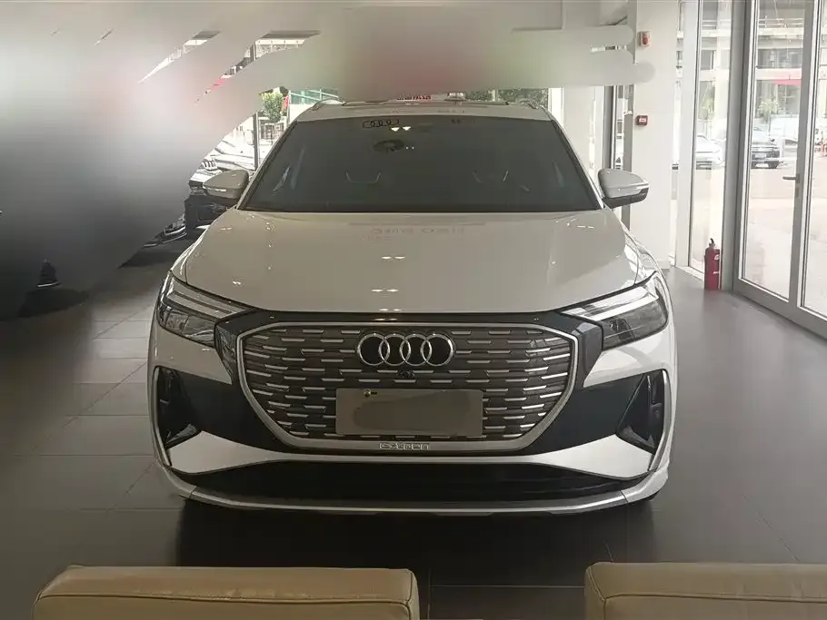 Audi Q4 e-tron 2023 из CN, фото 8