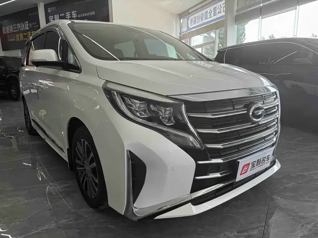 GAC Motor Trumpchi M8 — фото 9