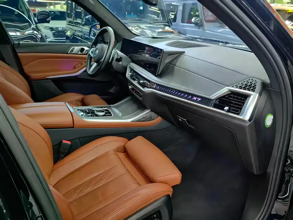 BMW X7 2023 из CN, фото 4