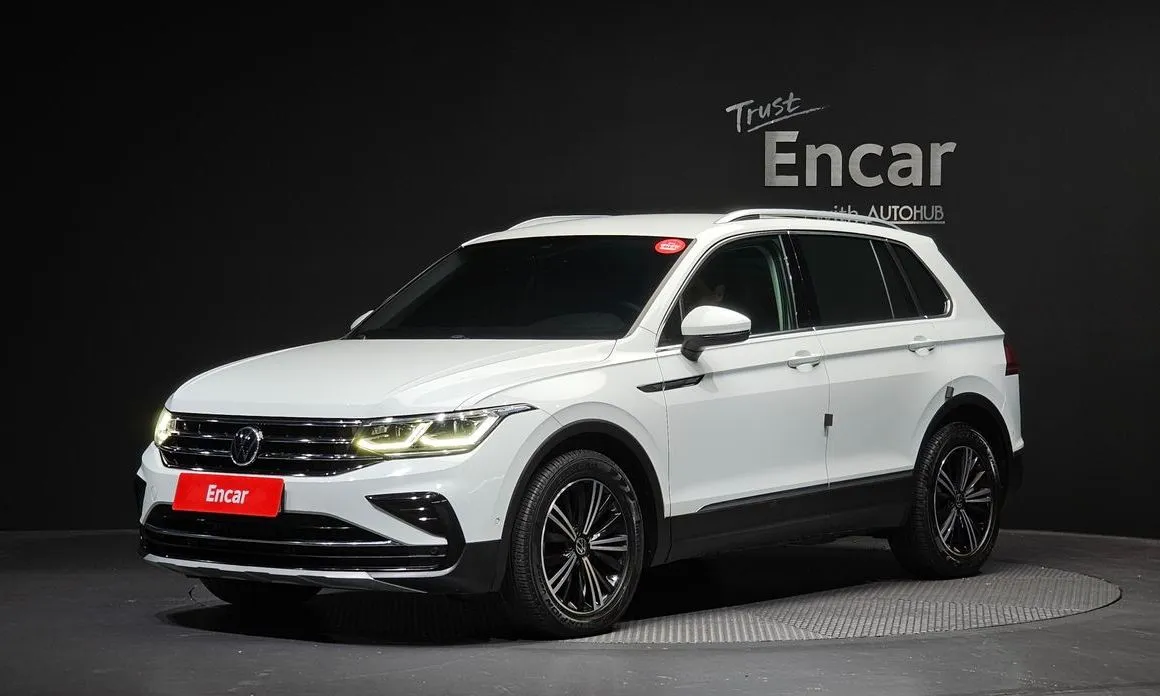Volkswagen Tiguan — фото 1