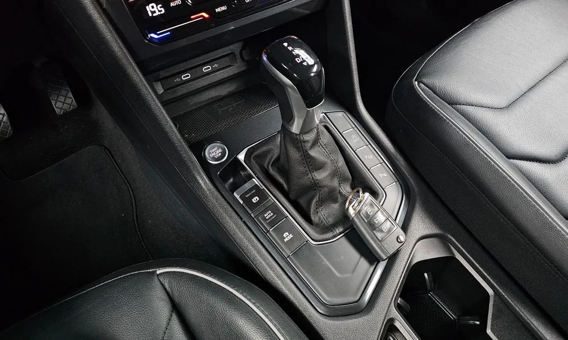 Volkswagen Tiguan — фото 7