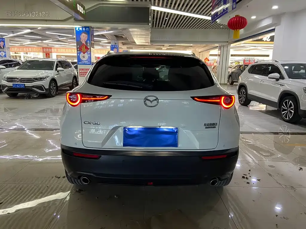 Mazda CX-30 — фото 4