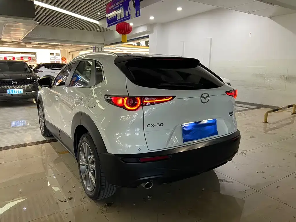 Mazda CX-30 — фото 3