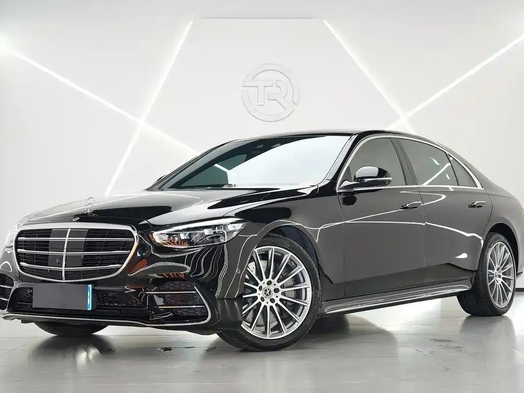 Mercedes-Benz S-Class — фото 1