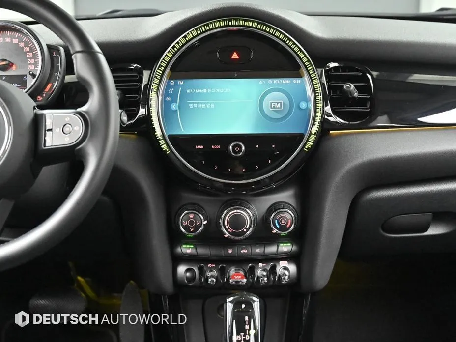 Mini Cooper 2023 из KR, фото 10