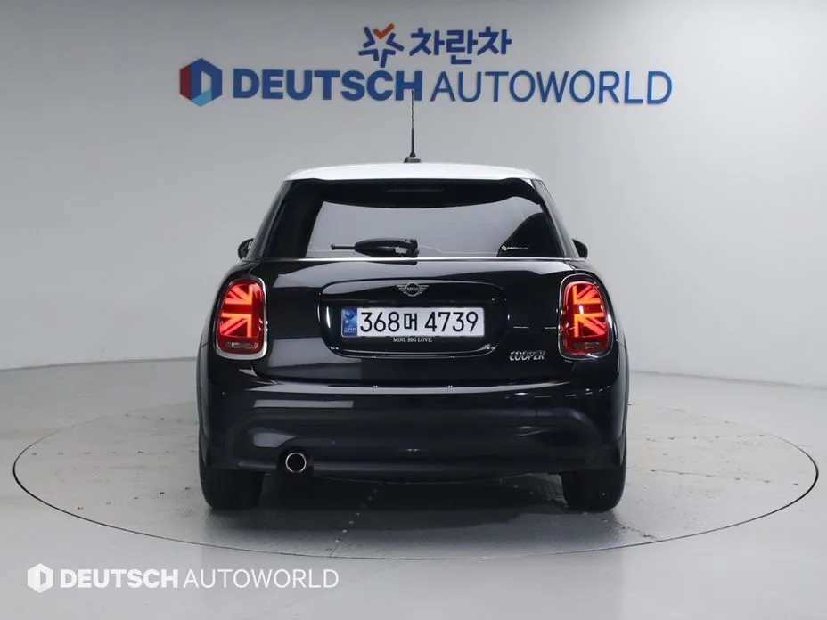 Mini Cooper 2023 из KR, фото 8