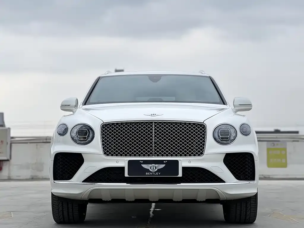 Bentley Bentayga — фото 5