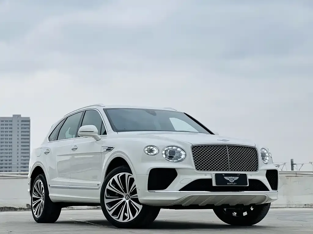 Bentley Bentayga — фото 10