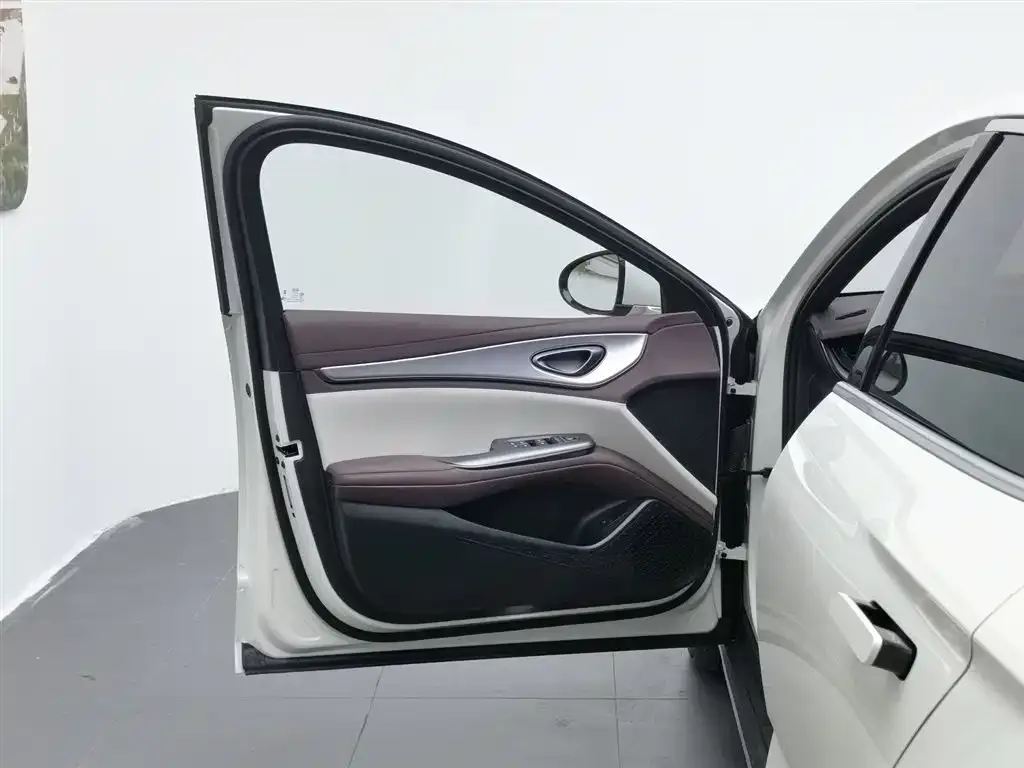 BYD Seal 07 DM-i 2025 из CN, фото 9